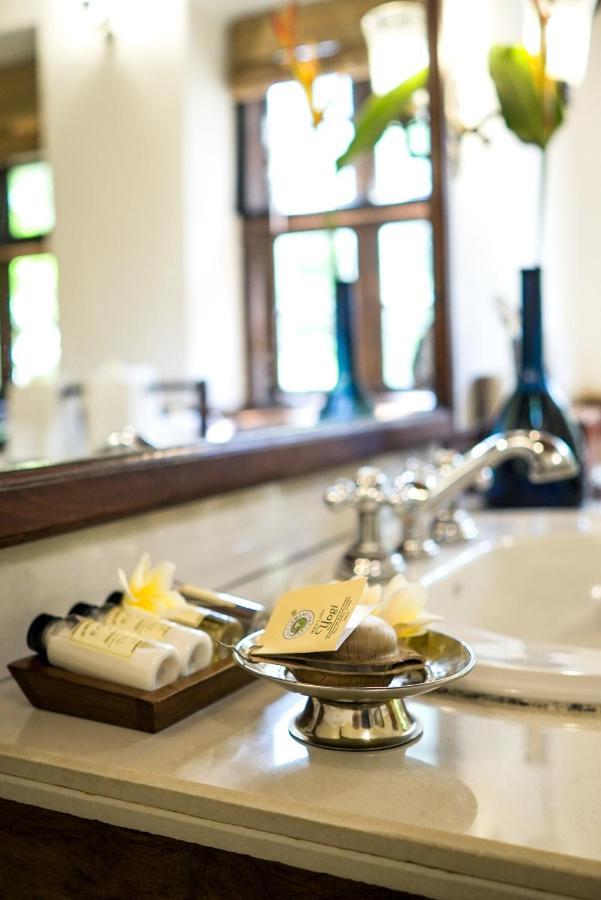 Pepper Trail Hotel Султан Батери Екстериор снимка